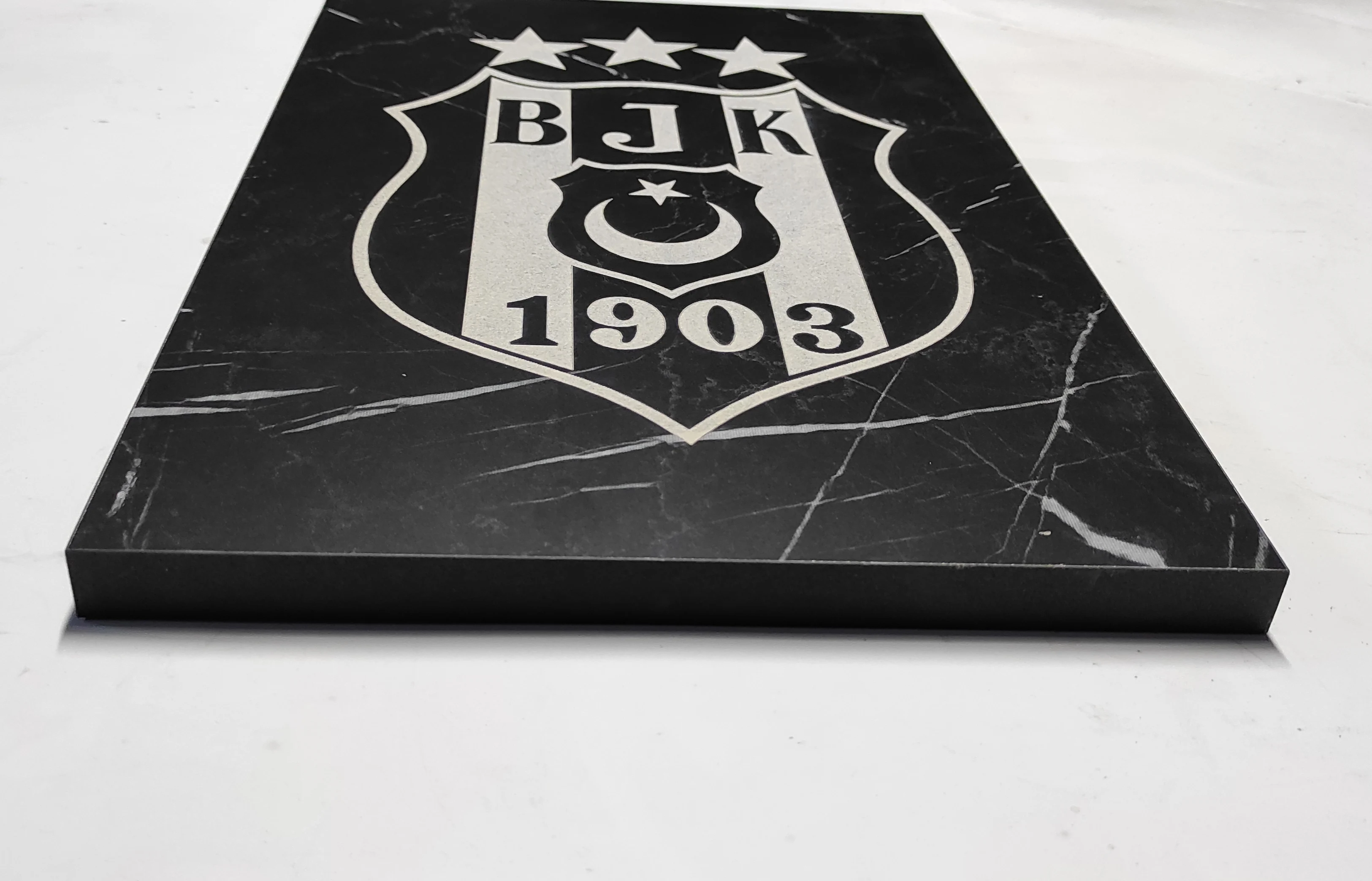 

BJK Wood Table