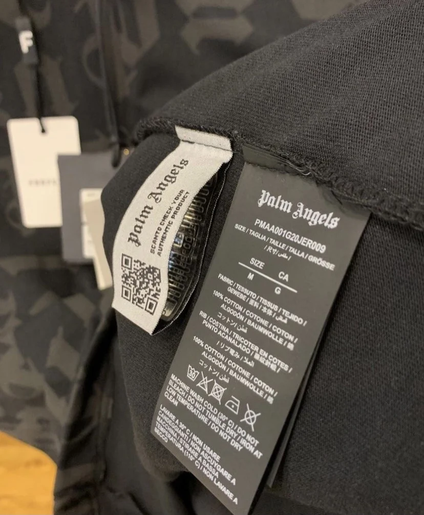 

HIGHT QUALITY T-SHIRT