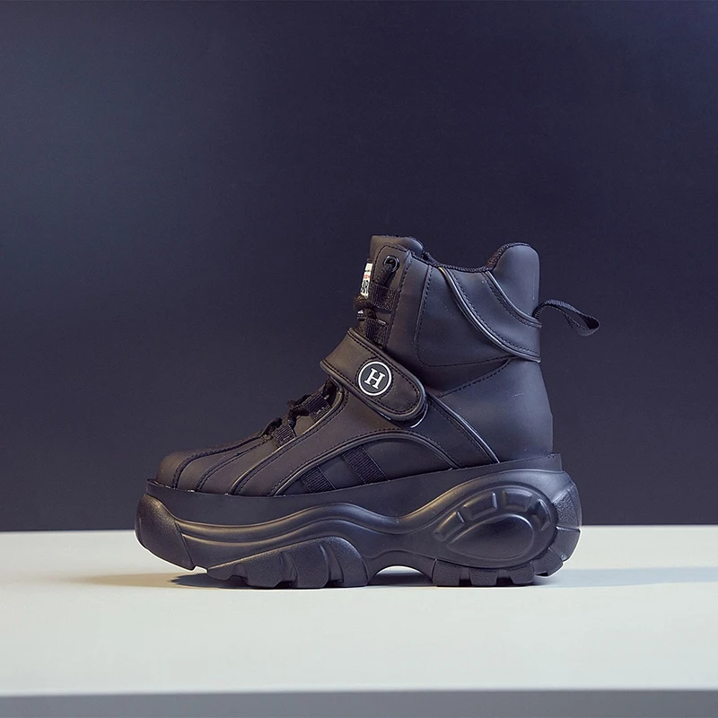 Женские высокие кроссовки SWONCO Белые Повседневные теплые на платформе Осень зима