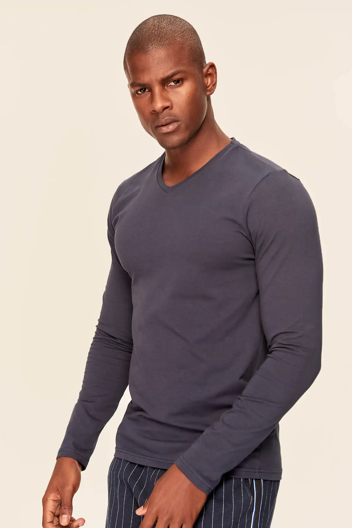 Trendyol Navy Men's T-Shirt Presser - Flexible Fabric Slim Fit Long Sleeve V Neck TMNAW19BO0005 | Мужская одежда
