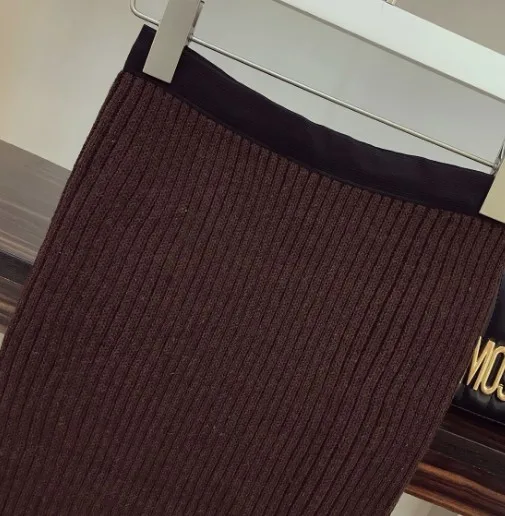 

2018 New Fashion Autumn Women's Long Sleeve Loose Knit Sweater + High Waist Skirt Two Pieces Female Casual Knitting Skirt Set