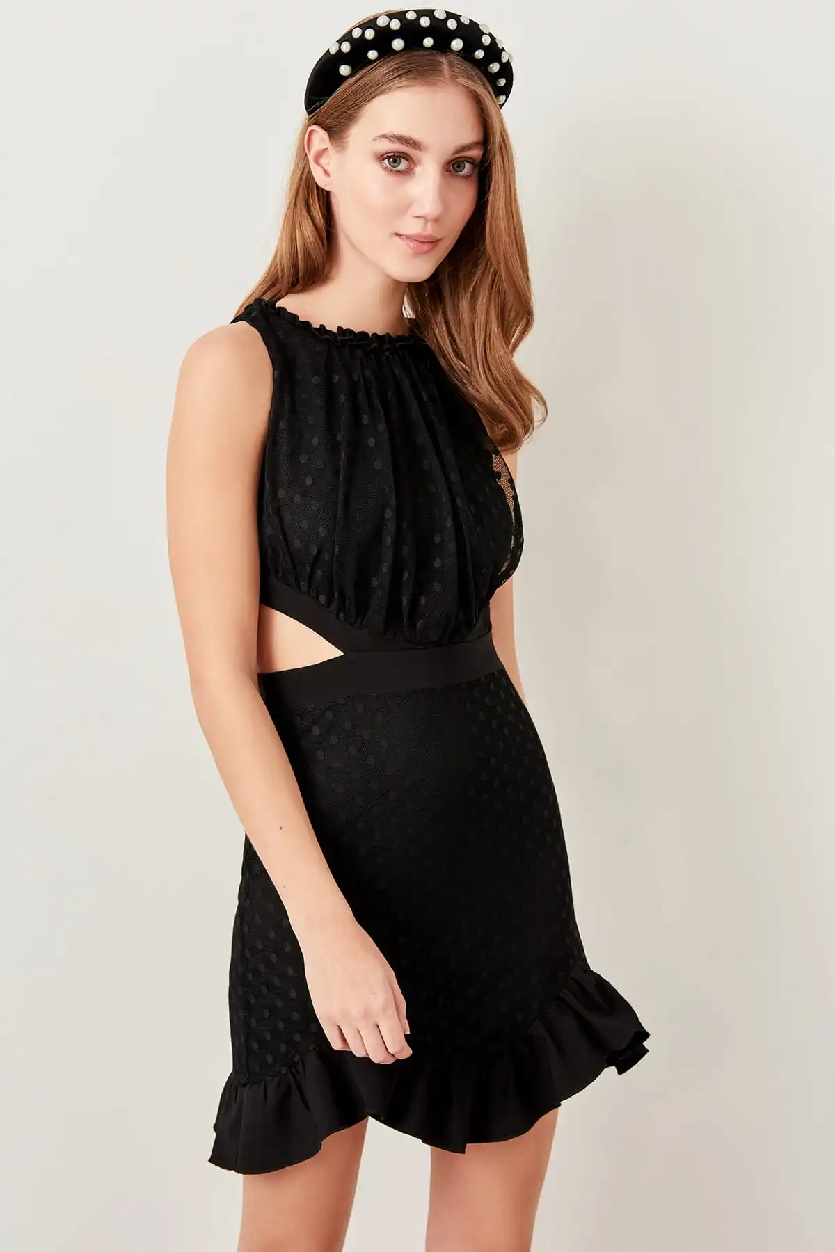 

Trendyol Black Waist Polka Dot Dress Decolletage TPRSS19FZ0120