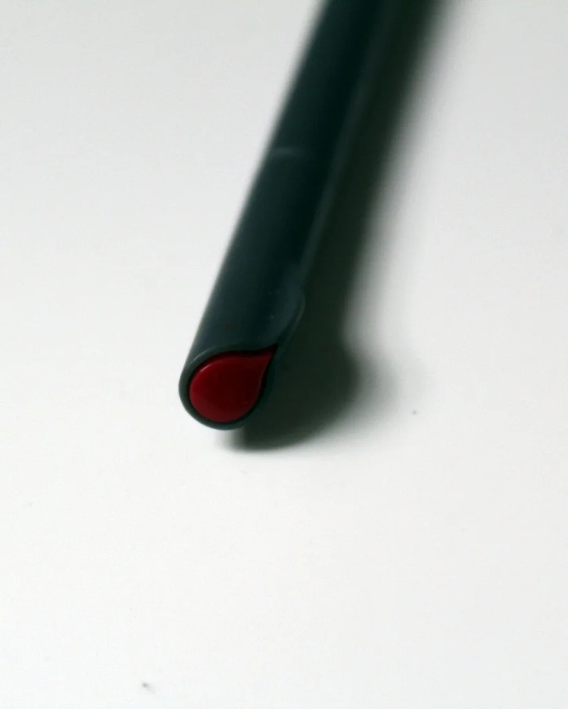 red Набор цветных ручек Fineliner, 0,38 мм цветные тонкие карандаши для рисования эскизов, упаковка из 10 разных цветов желтый красный фиолетовый зеленый синий - Цвет: red