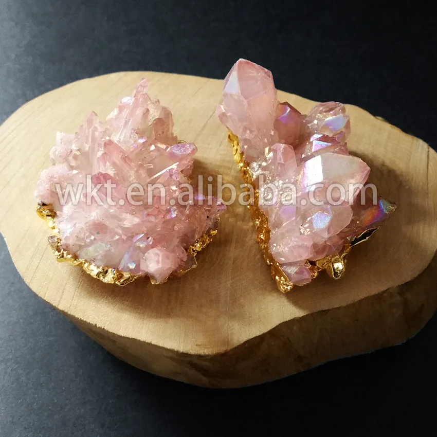 

WT-P607 Spiritual Wholesale Natural Aura Crystal Cluster Raw Small Size Quartz Stone Pendant Overgild Pink Charm