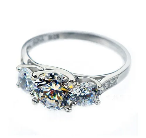 1.7CT класса люкс для женщин три камня Ювелирные изделия с синтетическими алмазами кольцо Свадебные Винтажные Ювелирные изделия стерлингового серебра 925 полу обручальное кольцо с драгоценным камнем