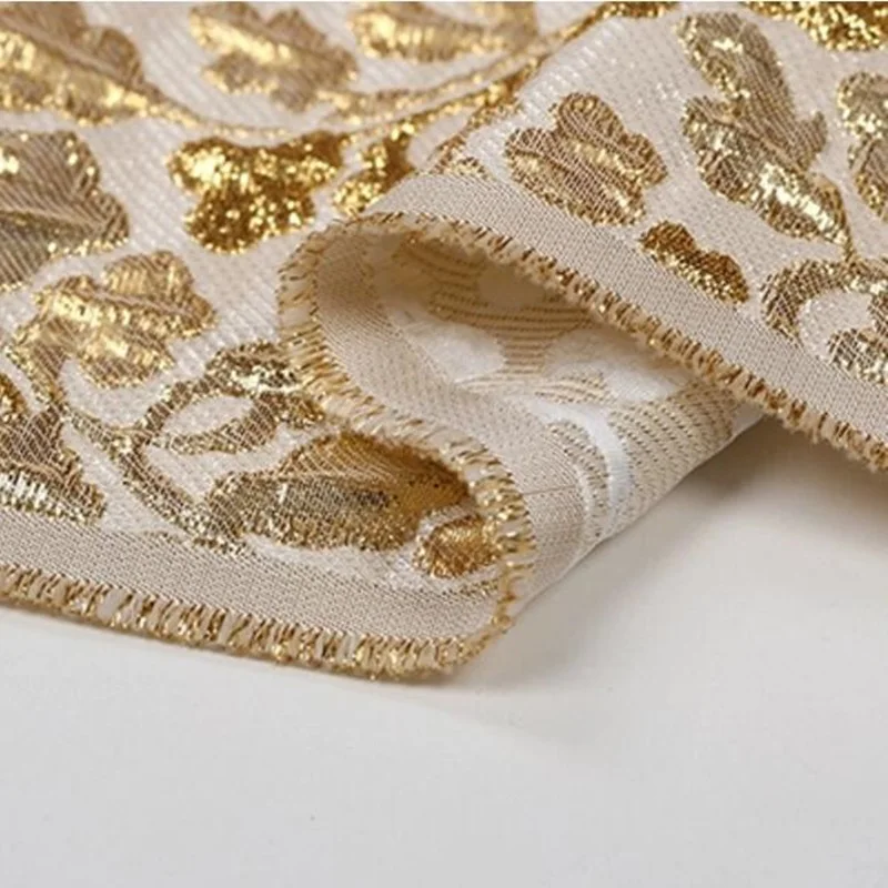 Модная парча жаккардовые ткани Золотая леска выпуклая блестящая жесткость ткань