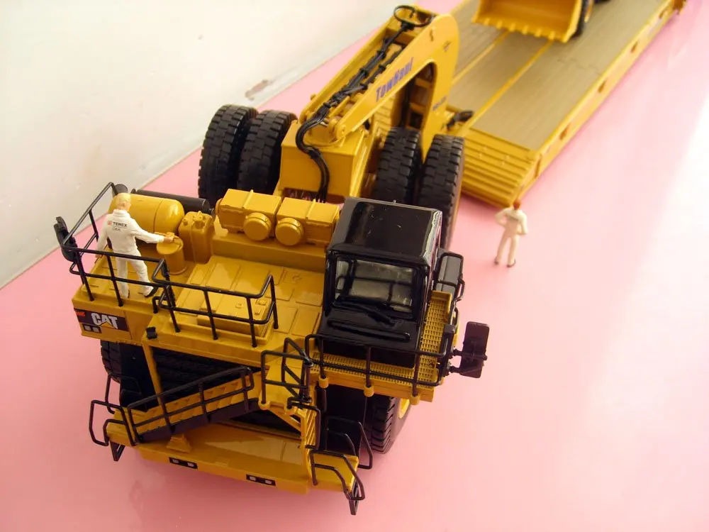 NORSCOT-55220 1:50 CAT 784C трактор с буксировщиком Trailertoy