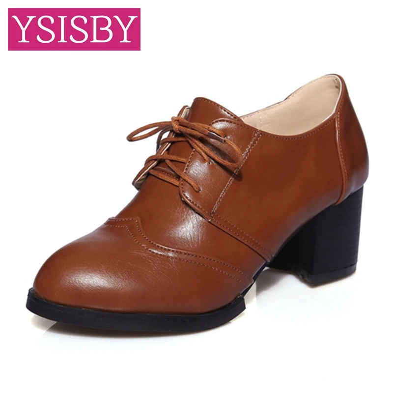 Острым носом квадратный каблук до среднего пятки солидная дама туфли на высоком