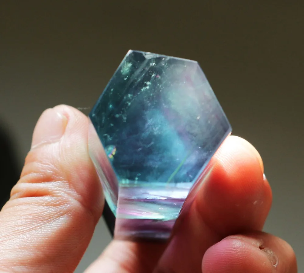 

TOP !! 137.5 g Natural Purple and Green Fluorite Quartz Crystal Point Healing crystal point YL-J0657