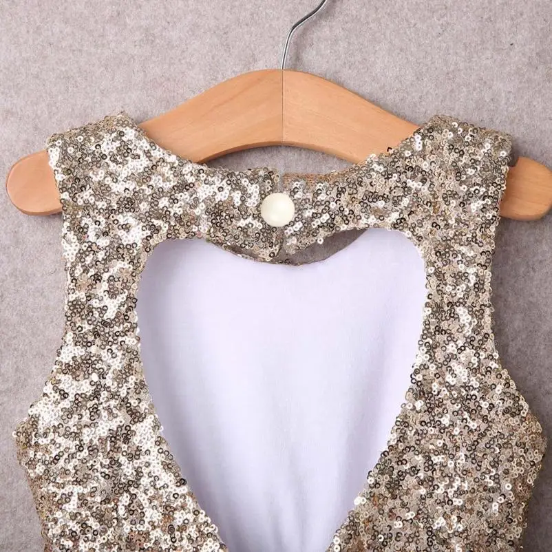 Модное белое платье с лямкой на шее в форме сердца для маленьких девочек