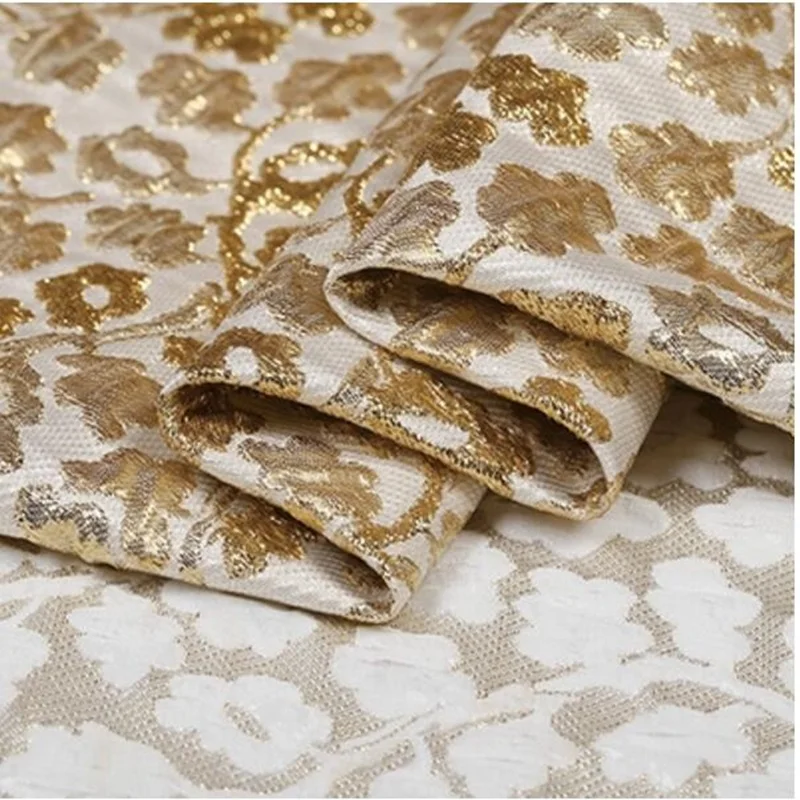 Модная парча жаккардовые ткани Золотая леска выпуклая блестящая жесткость ткань