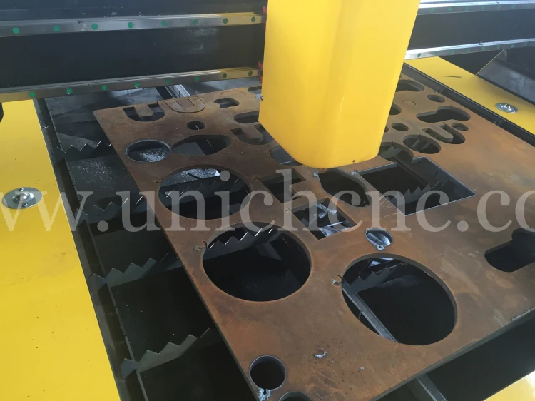 Лучшая цена Китай машина для плазменной резки сверхмощной рамы металла с ЧПУ |