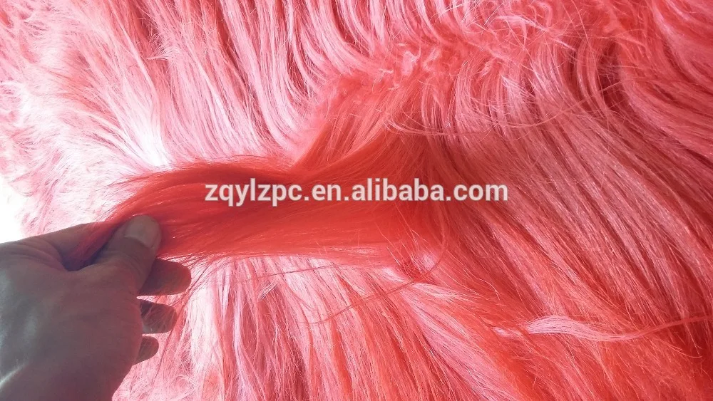 Коврик из меха козы с длинным ворсом | Дом и сад