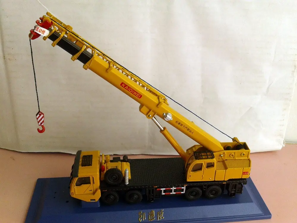 1:55 KAIDIWEI автокран игрушка