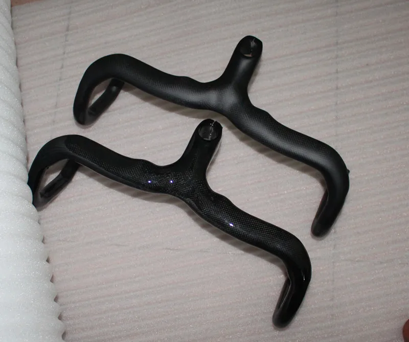 Нет стандарта/знаменитый бренд полностью из углеродного волокна