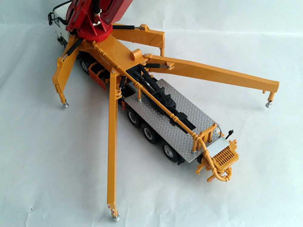 1:50 SANY HB62V грузовик-установленный бетонный цементный насос игрушка