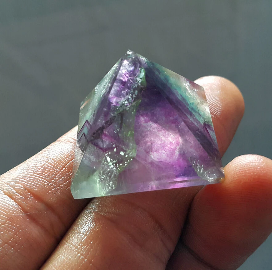 

28g beautiful Natural fluorite crystal pyramid for gifts hot sale