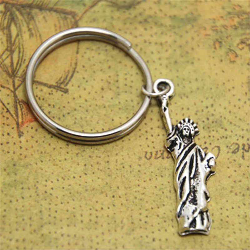 

12pcs/lot Statue of Liberty Keychain Statue of Liberty Charm Keyring New York Jewelry Manhattan