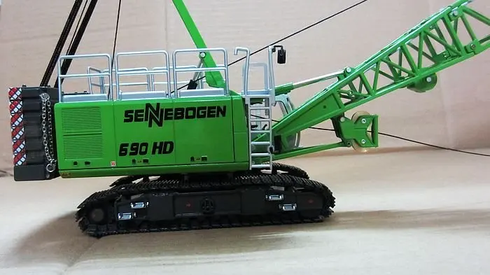 1:50 Sennebogen 690HD гусеничный кран с драглайном