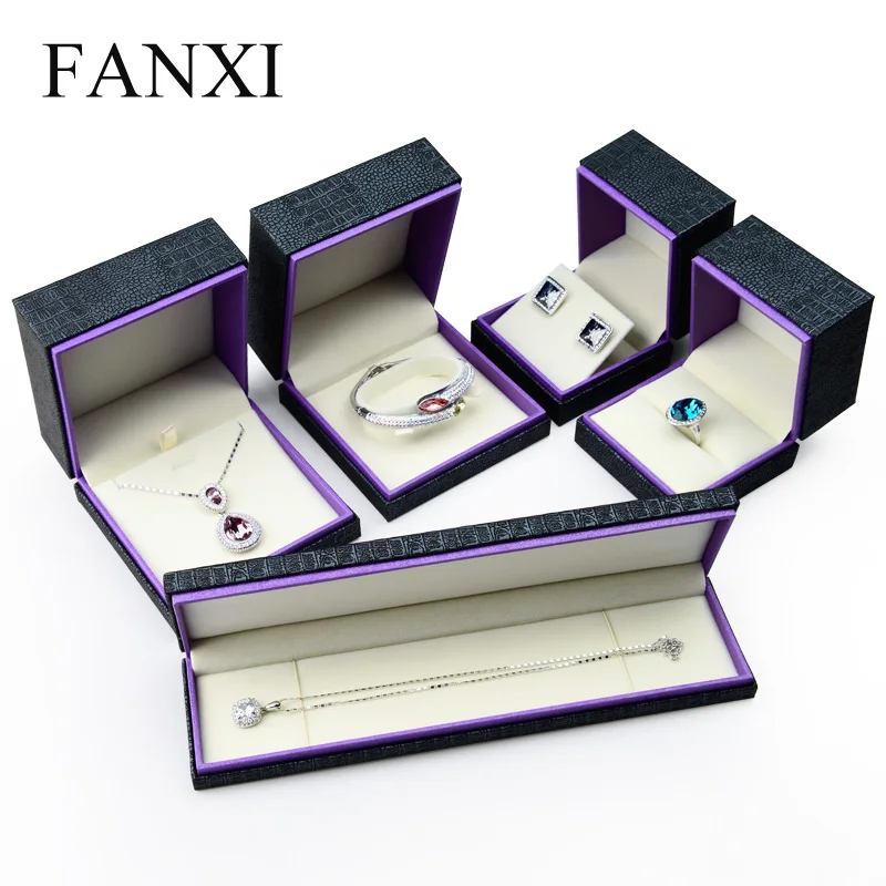 

Oirlv Black Elegant Bracelet Bangle Box Jewelry Gift Box Showcase Jewelry Display Pendant Storage Box for Wedding Engagement