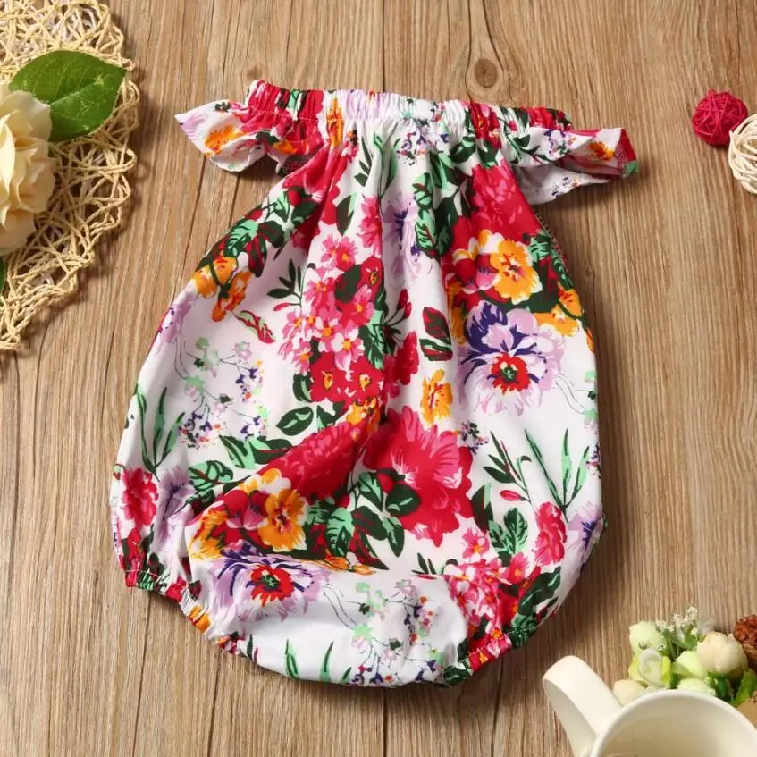 2017 г. Модная летняя детская одежда синего и красного цвета комбинезон с цветочным