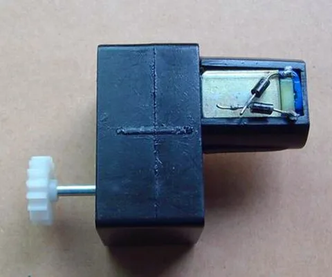 Бесплатная доставка! Электронный постоянный ток 5В Шестерни ed мотор (Шестерни