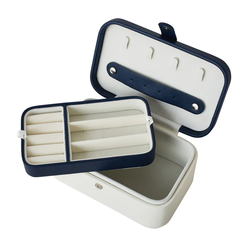 Шкатулка для ювелирных изделий органайзер 4 листа клевер с зеркалом кожаный