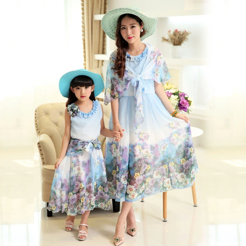 2018 Платья для мамы и дочки Семейные комплекты мама дочь Одежда одинакового