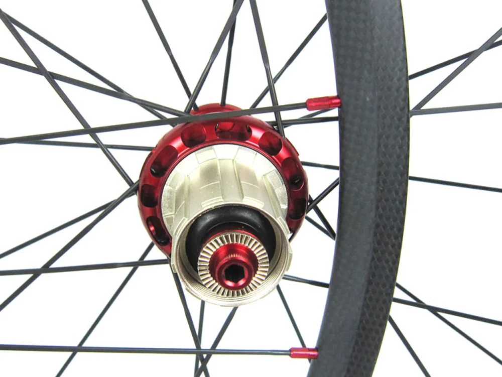 Прямые тянущиеся дорожные 24 мм глубокие передние/задние колеса 20/24 спицевые