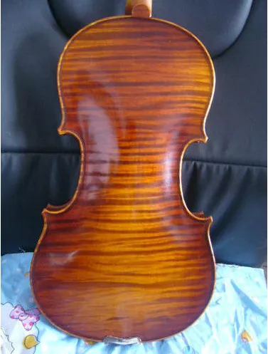 Скрипки- 4/4 Скрипки Strad модель 1716 очень хороший тон 1 шт., 1716 13 YYY