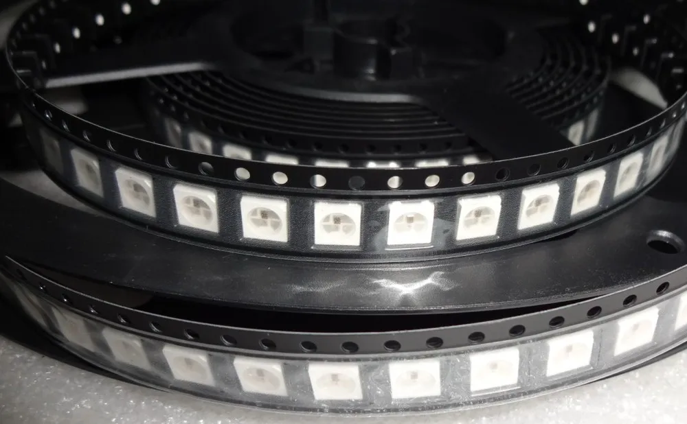 100 шт. WS2812B; 4pin; 5050 SMD RGB светодиодный со встроенным WS2811 IC внутри