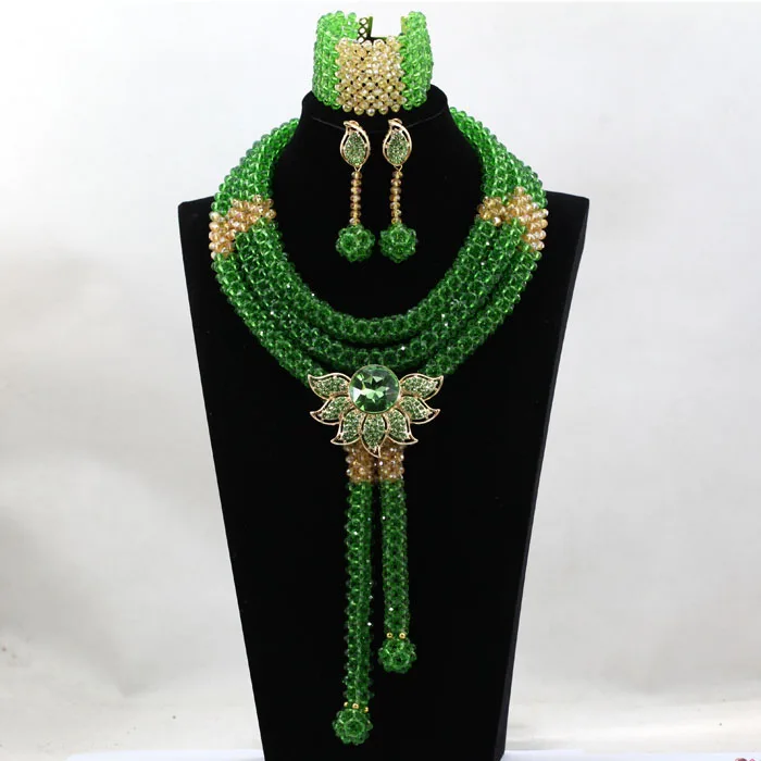 Замечательный зеленый африканский бисер массивный кулон ожерелье набор брошь со
