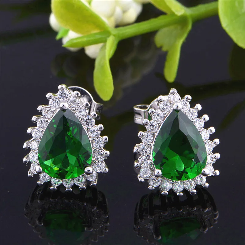 Женские серьги-гвоздики серебряного цвета с сердечками | Украшения и аксессуары