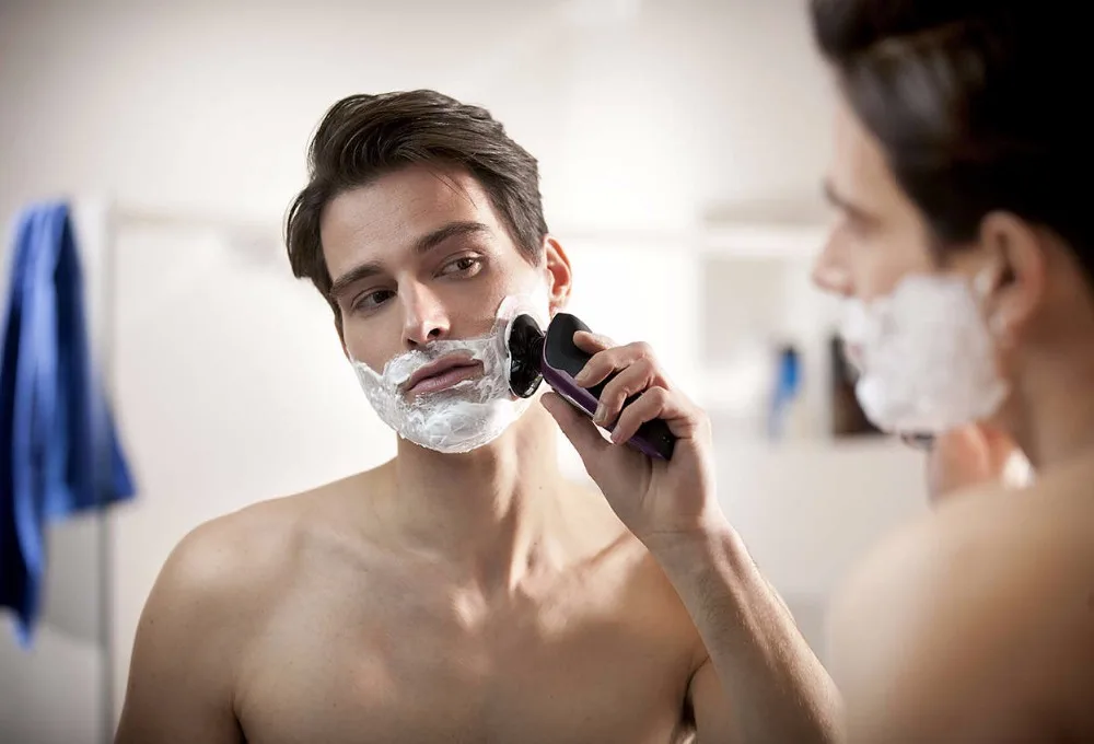 Philips Shaver series 9000 электробритва для сухого и влажного бритья с системой SmartClean PLUS S9521