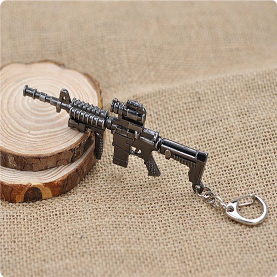 

5 pcs/lot CF through fire M4A1 gun model alloy key chain All metal delicate