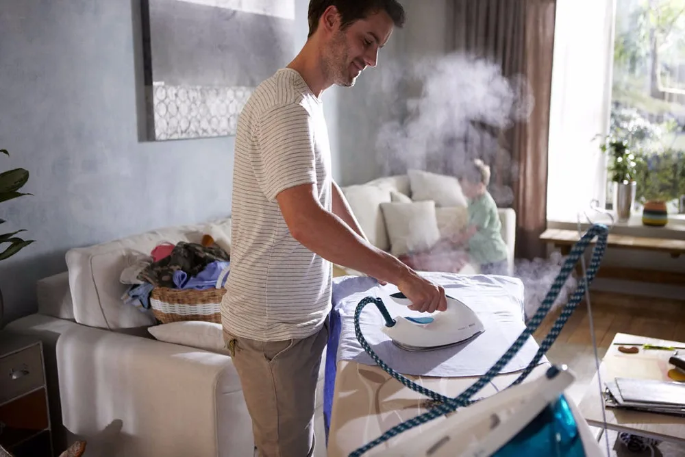 Philips PerfectCare Viva Парогенератор Максимальное давление насоса — 5 бар Паровой удар 210