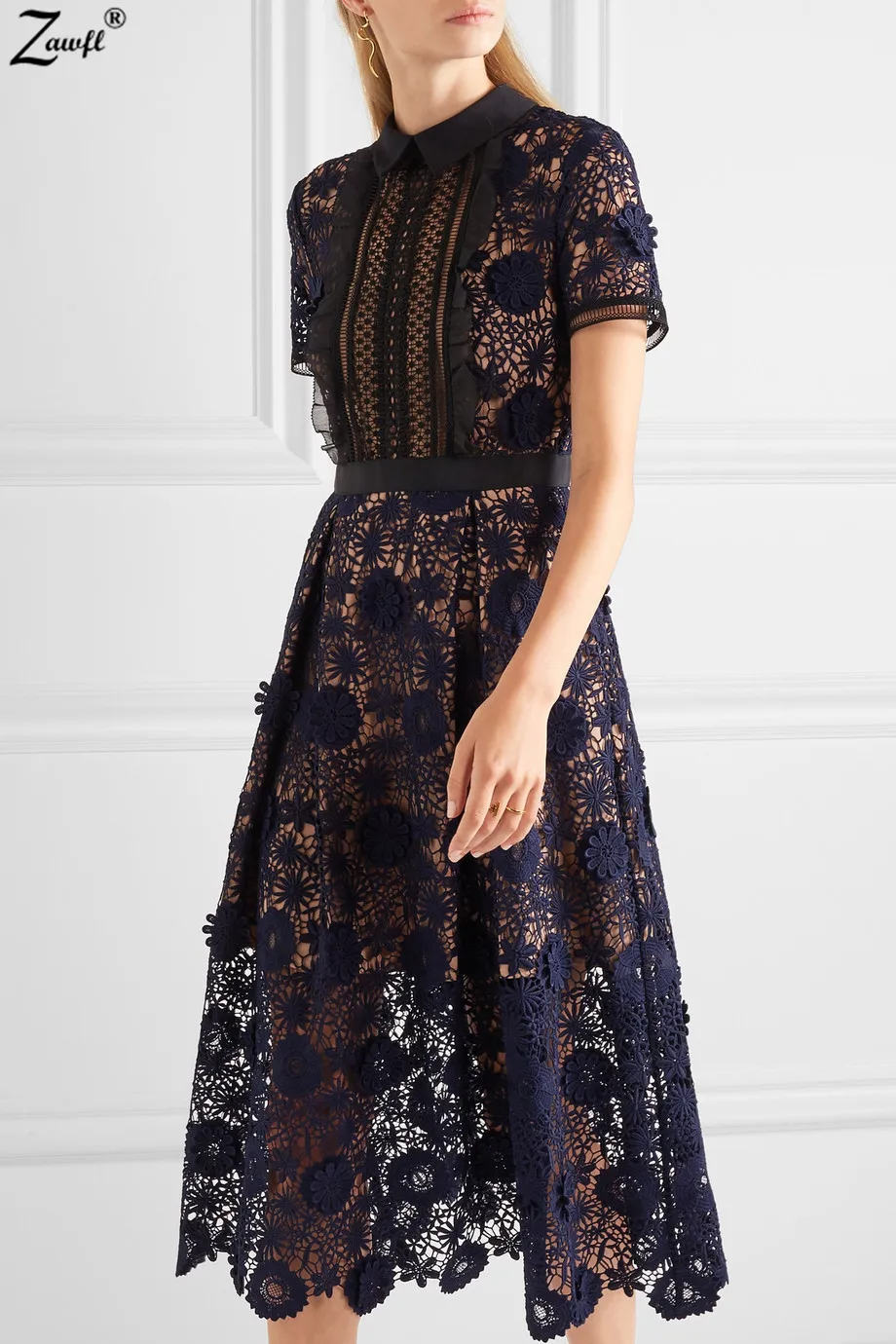 Женское ажурное платье дизайнерское подиумное с объемным цветком