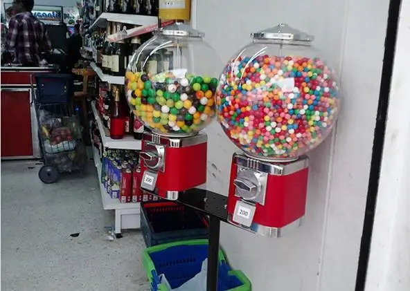 Торговый автомат для конфет и игрушек 50 шт. пластиковые шарики металлический