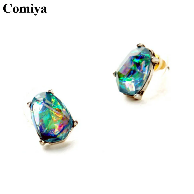 Дизайнерские сережки гвоздики в виде зеленых кристаллов бренд Comiya|brand stud earrings|stud