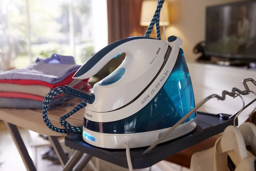 Philips PerfectCare Viva Парогенератор Максимальное давление насоса — 5 бар Паровой удар 210