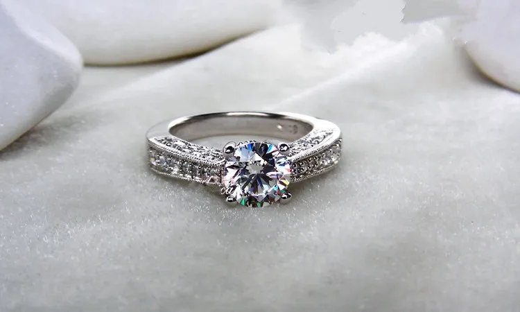1ct роскошные женские лорд бренд синтетических алмазов кольцо невесты старинные ювелирные изделия Серебро 925 Полу Драгоценный Камень Обручальное кольцо