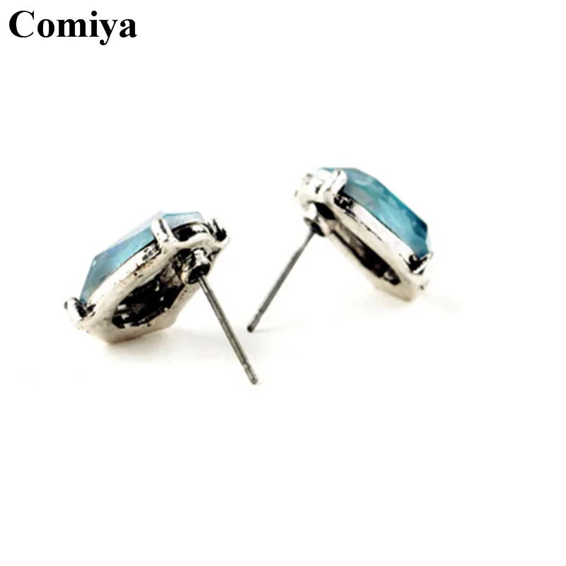 Дизайнерские сережки гвоздики в виде зеленых кристаллов бренд Comiya|brand stud earrings|stud