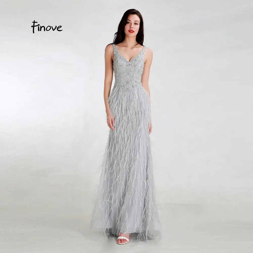 Платья Finove светло-серые с открытой спинкой элегантные праздничные 2020 | Свадьбы и