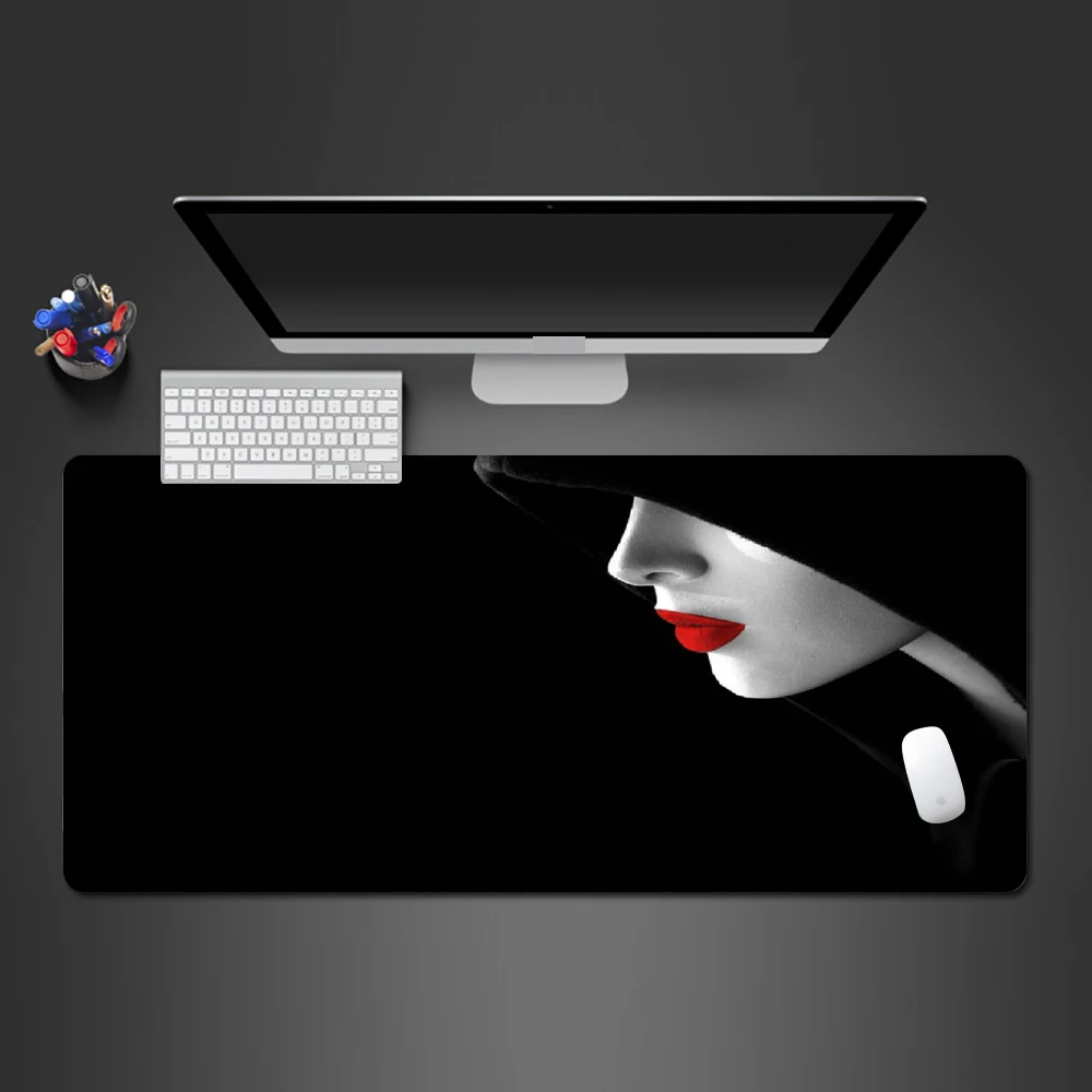 Коврик для мыши Таинственная леди с красными губами высококачественный