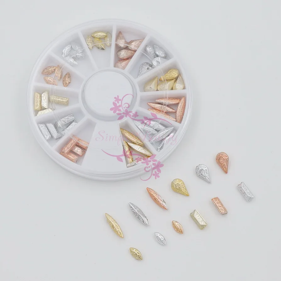 Полимерный декор для ногтей матовый металлический цвет лошадиный глаз