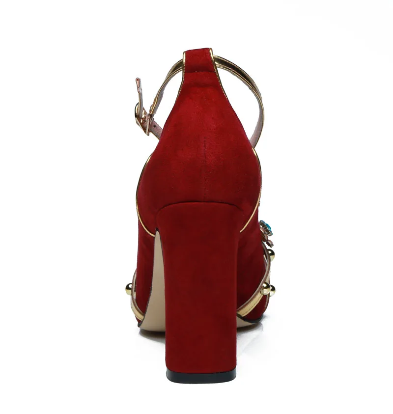 Zapatos De Mujer; коллекция года; фиолетовые замшевые женские туфли-лодочки с украшением в виде короны; модельные туфли на массивном каблуке с ремешком на лодыжке; роскошные свадебные туфли для невесты