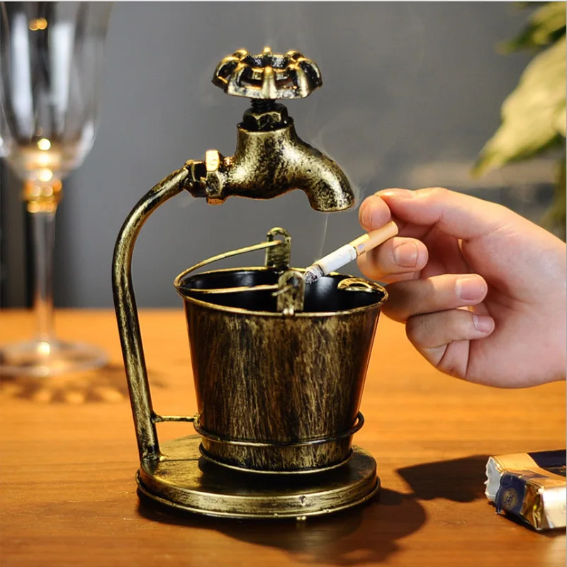 

Unique Vintage Handmade Metal Crafts Ashtray Bornze Small ornaments Ashtray Cigarette Accessories bar Desktop Decoration