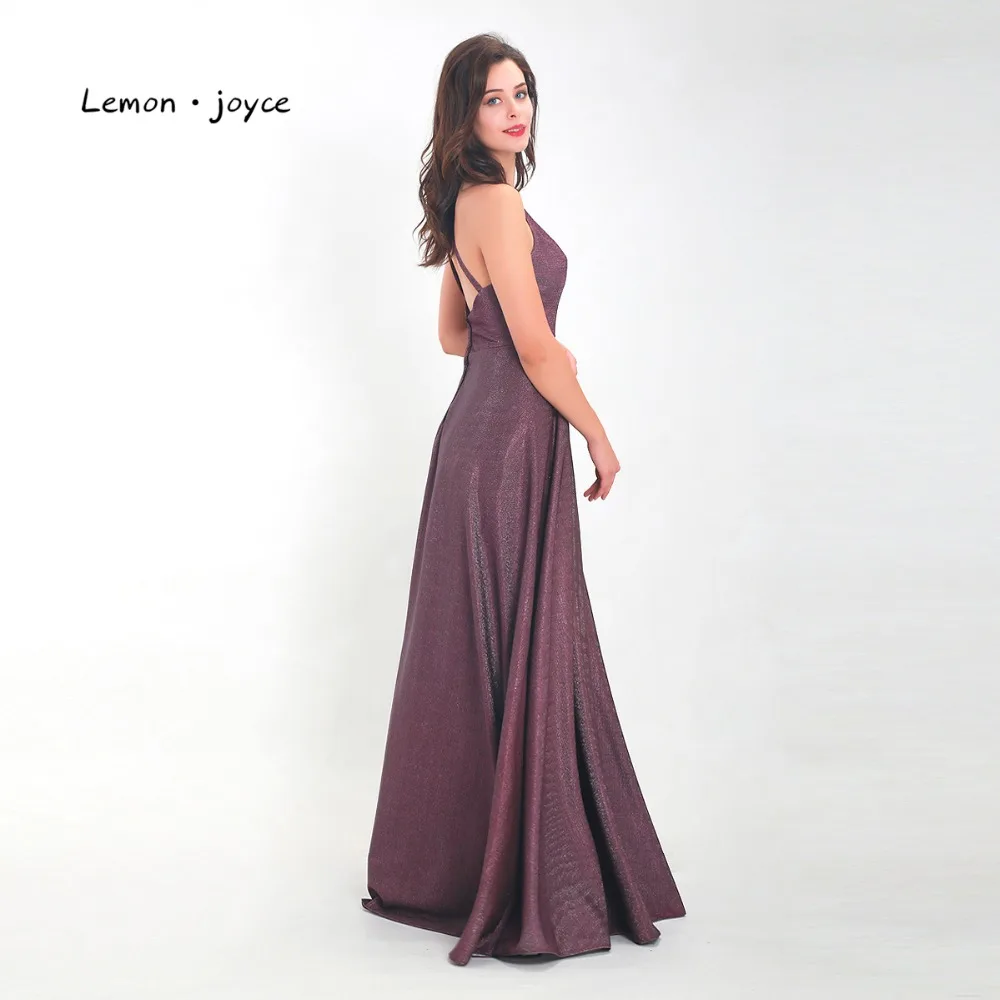 Женское длинное вечернее платье блестящее с V-образным вырезом без рукавов