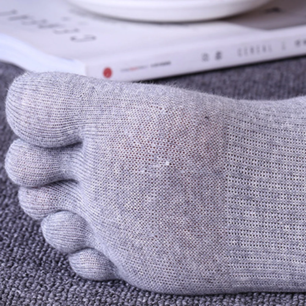 

1 Pair Men's Breathable Low Cut Toe Socks No Show Five Finger Socks