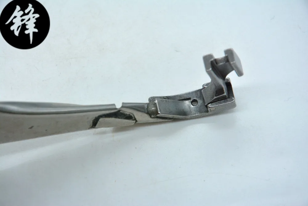 

Head Boots Loop Folder Foot Loop sewing for 1 Needle Lockstitch Machine DAYU 134